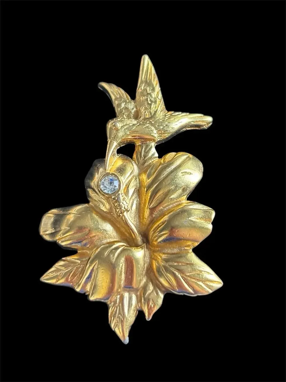 Monet Matte Gold Tone Hummingbird Flower Brooch Rhinestone Vintage Pin Signed